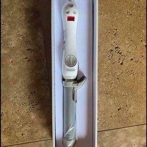 Beachwaver S1.25 Curling Iron